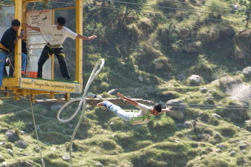 The extreme leap for the daredevil in you - birbilling